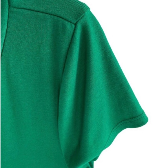 The Limited Green Scoop Neck Short Sleeve Top LIKE NEW! - Picture 7 of 9